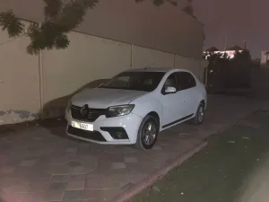 2019 رينو سيمبول