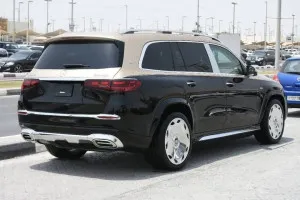 2025 مرسيدس-بنز GLS - جي ال اس