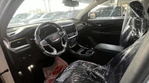 2020 جي أم سي أكاديا