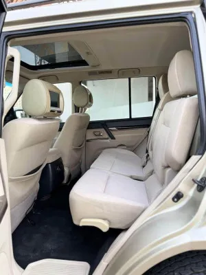 2016 Mitsubishi Pajero