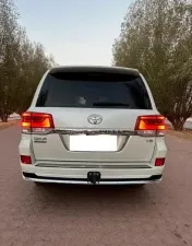 2021 Toyota Land Cruiser
