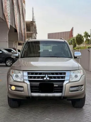 2016 Mitsubishi Pajero