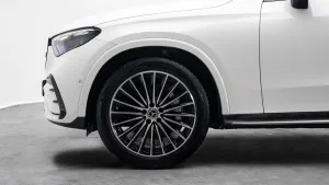 2025 Mercedes-Benz GLC