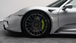 2015 Porsche 918 Spyder