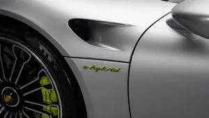 2015 Porsche 918 Spyder