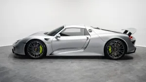 2015 Porsche 918 Spyder