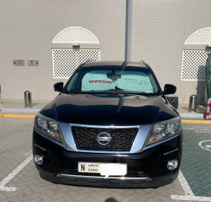 2014 Nissan Pathfinder in dubai