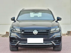 2019 Volkswagen Touareg in dubai