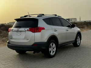 2013 تويوتا راف ٤