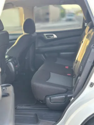 2018 نيسان باثفايندر 