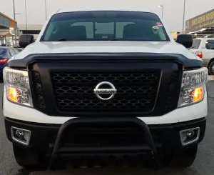 2017 Nissan Titan