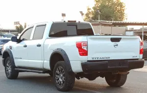 2017 Nissan Titan