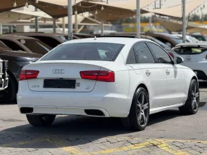 2012 اودي آي ٦