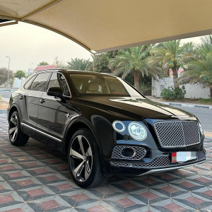 2017 Bentley Bentayga in dubai