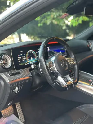 2020 مرسيدس-بنز GTS - جي تي اس