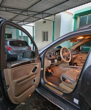 2012 Mercedes-Benz GL