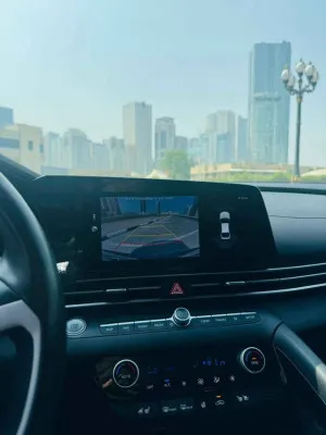 2021 هيونداي افانتي