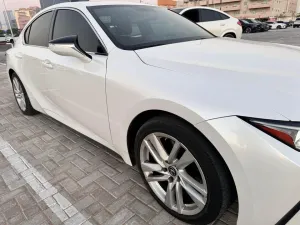2021 Lexus IS