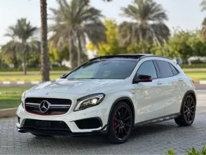 2015 مرسيدس-بنز GLA - جي ال اي in dubai