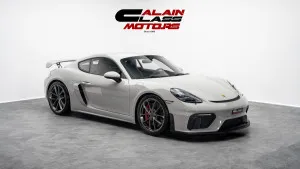 2022 Porsche Cayman in dubai