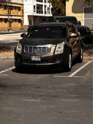 2015 Cadillac SRX in dubai