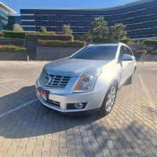 2014 Cadillac SRX in dubai
