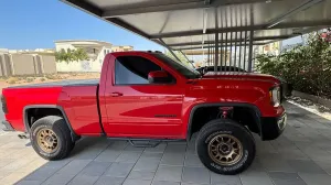 2016 GMC Sierra in dubai
