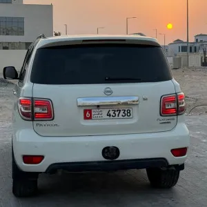 2017 نيسان باترول 