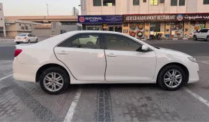 2015 تويوتا كامري