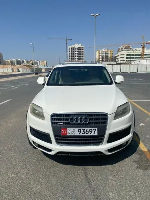 2009 Audi Q7 in dubai