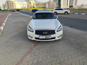 2018 Infiniti Q70