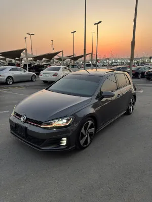 2019 Volkswagen Golf in dubai