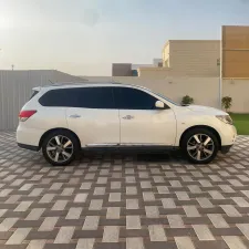 2015 Nissan Pathfinder