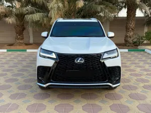 2023 Lexus LX600 in dubai
