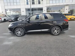 2016 Mitsubishi Outlander
