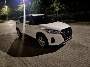 2021 Nissan KICKS