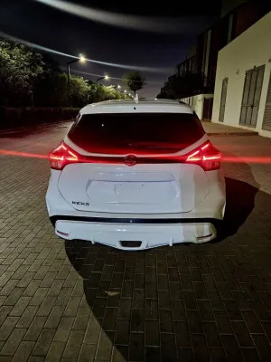 2021 Nissan KICKS