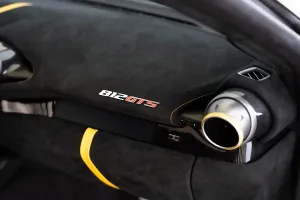 2021 فيراري 812 سوبر فاست