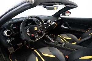 2021 فيراري 812 سوبر فاست