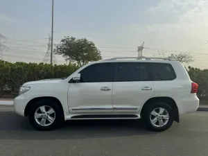 2015 Toyota Land Cruiser