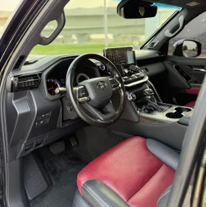 2023 Toyota Land Cruiser