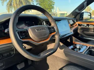 2023 Jeep Grand Wagoneer