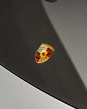 2025 Porsche 911 Carrera
