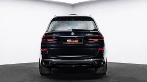2024 بي أم دابليو اكس - 7