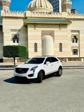 2018 كاديلاك اكس تي ٤