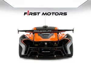 2015 McLaren P1