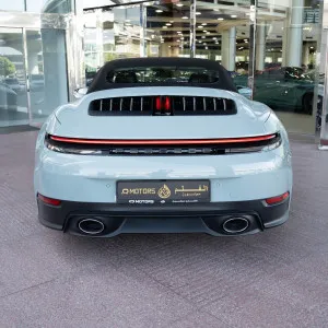 2025 Porsche 911 Carrera