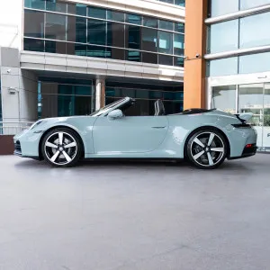 2025 Porsche 911 Carrera