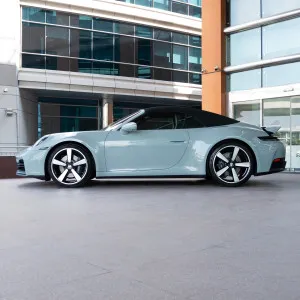 2025 Porsche 911 Carrera