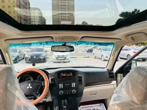2012 Mitsubishi Pajero